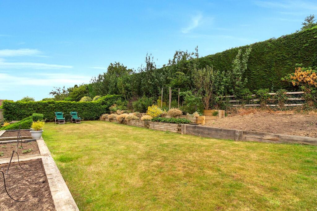 Craykefields - Garden