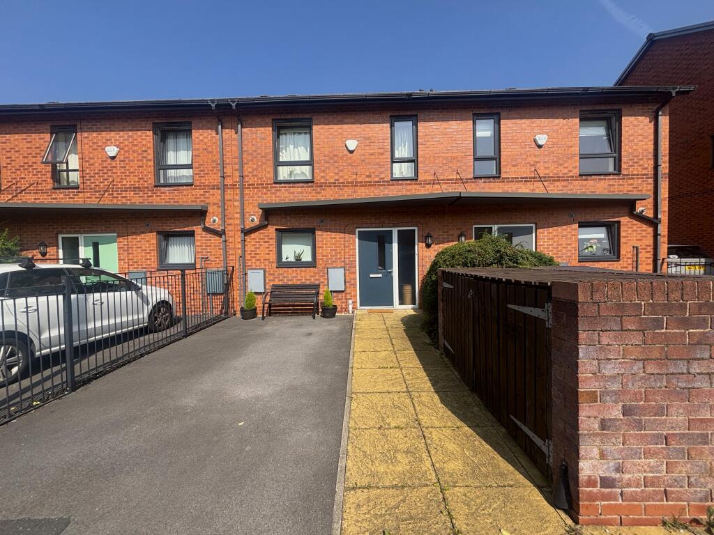 2 Bedroom Terraced for Sale