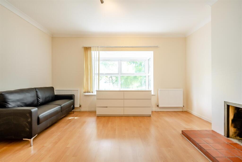 Living room 2 -interior25.jpg