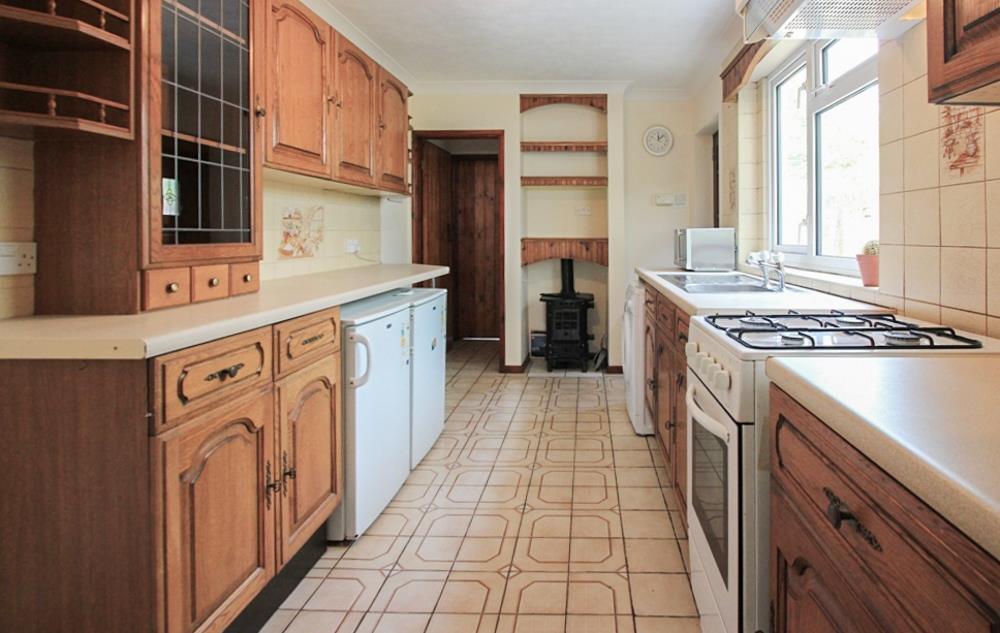 Kitchen1.jpg