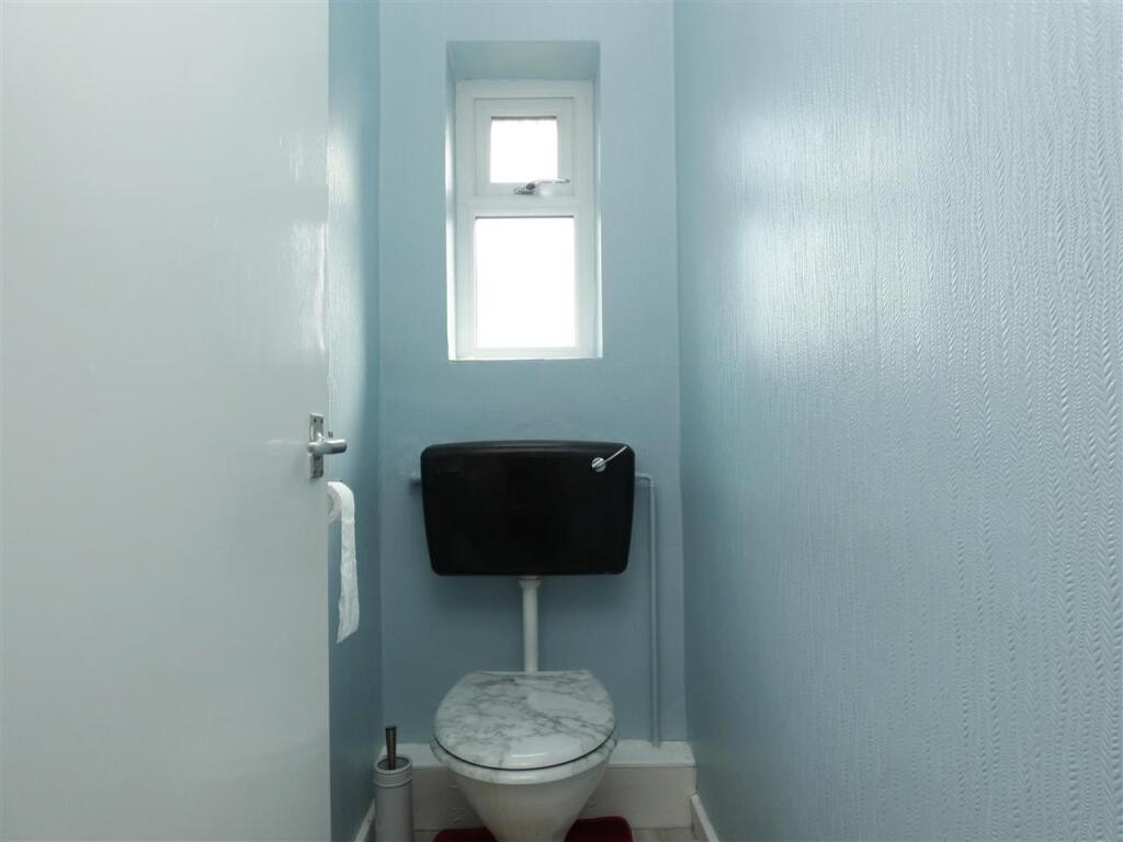 Separate WC