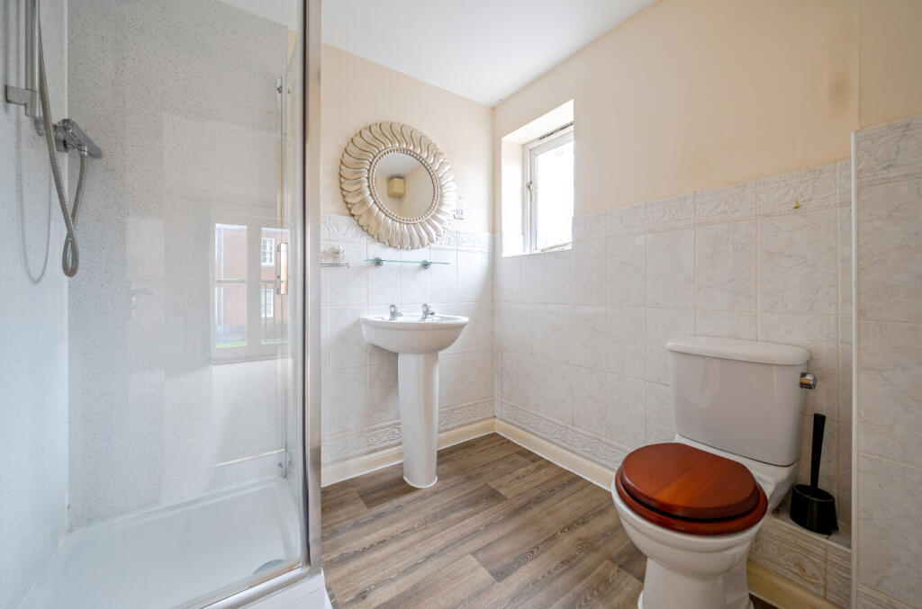 1393565-8-6941639...