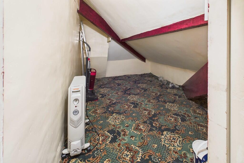 Store &#39;Room&#39;