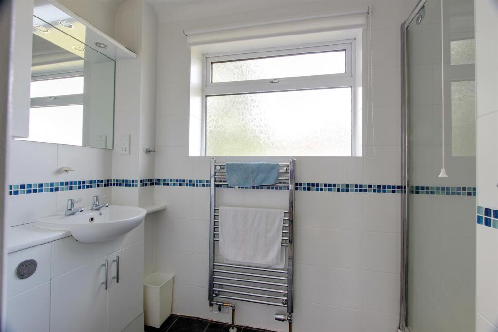 IMG_8002-IMG_8004 bath show.jpg