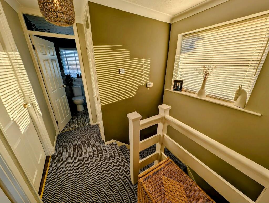 66 Merlin Way landing 2.jpg