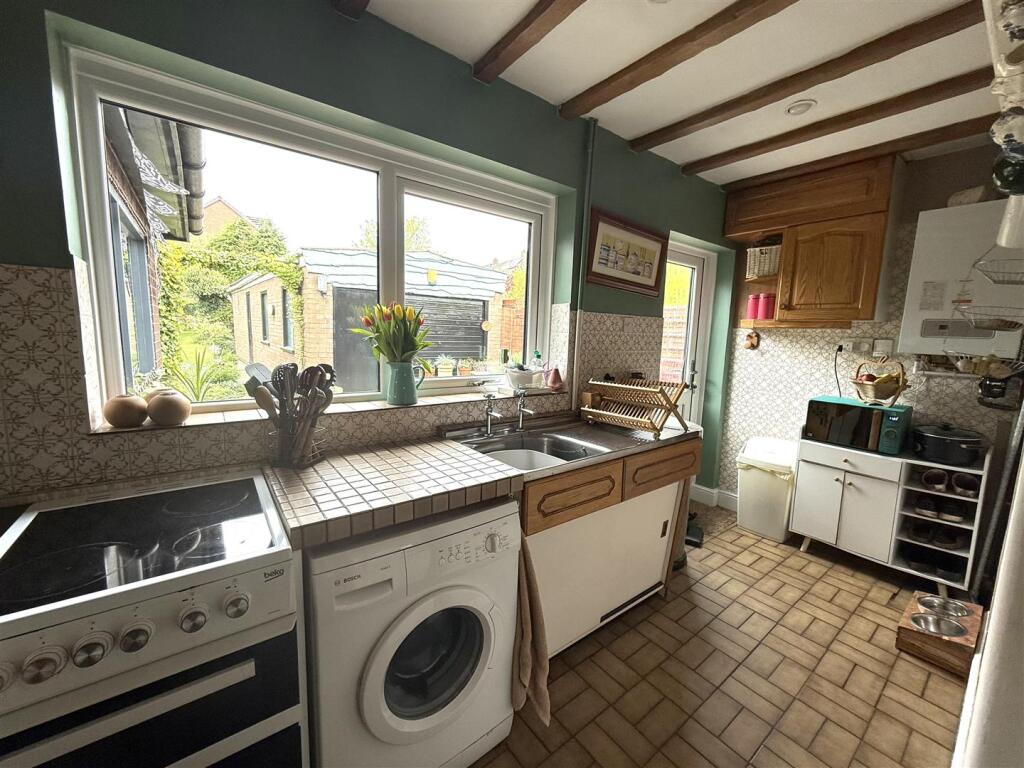 64 ARMITAGE KIT - Copy.jpeg