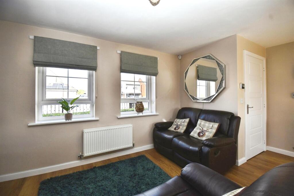 Open Plan Living/Dining/Kitchen