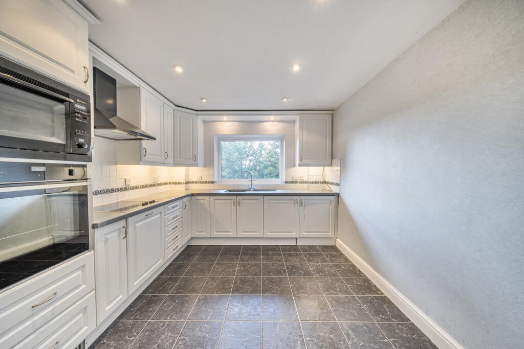 1347362-22-68bf08...