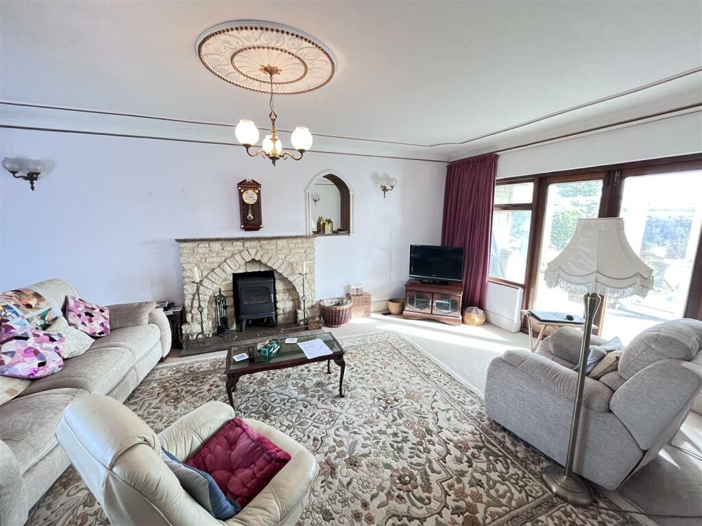 living room.JPG