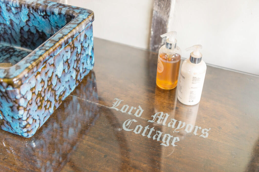 Lord Mayors Cotta...