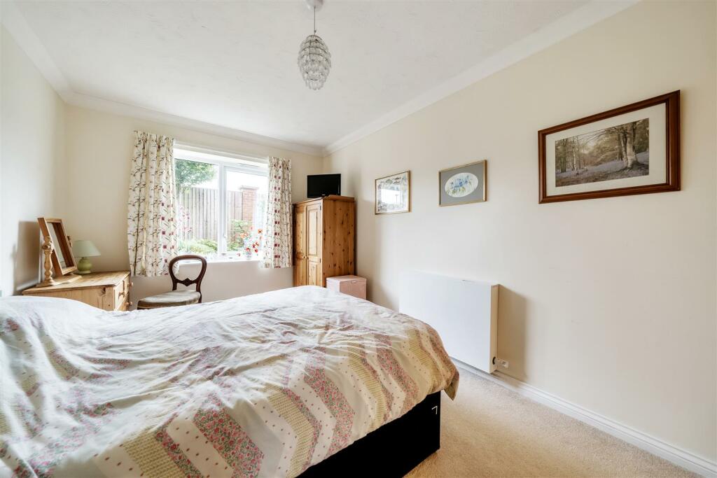 Bedroom.jpg