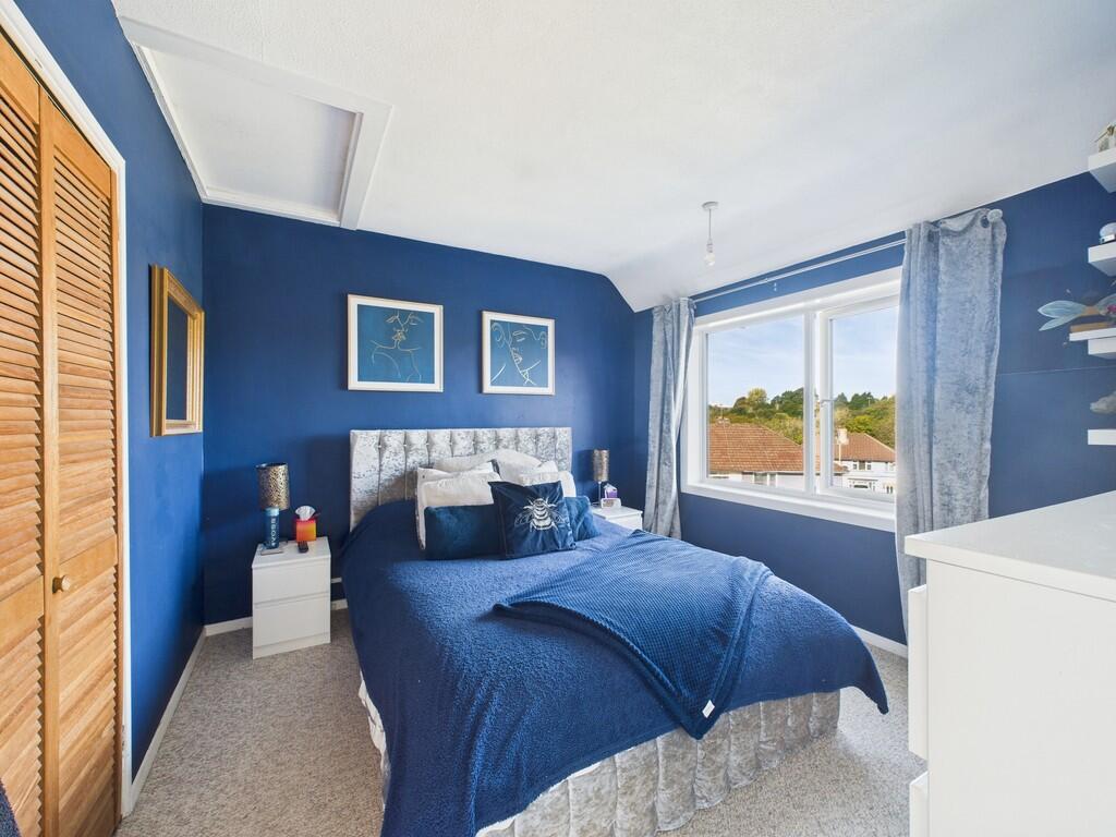 CAM02089G0-PR0575...