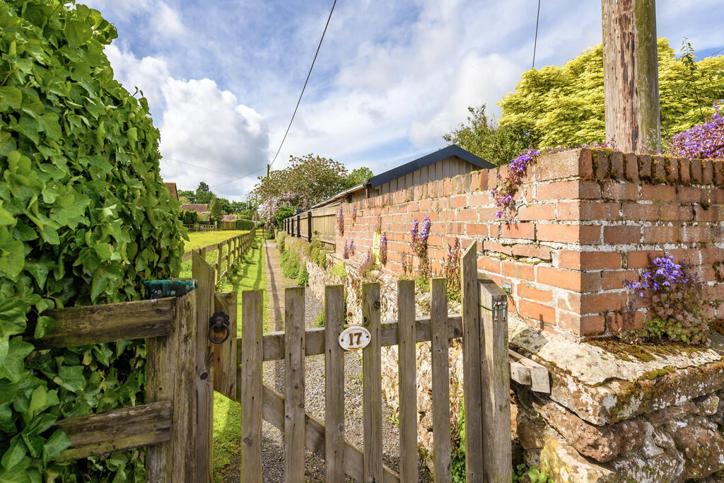 Gate from Park La...