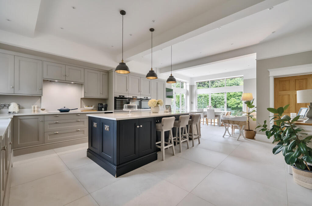 1327979-6-68829ca...