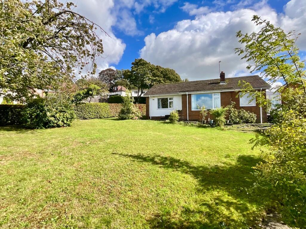 South Close, Llanfrechfa, Cwmbran, NP44