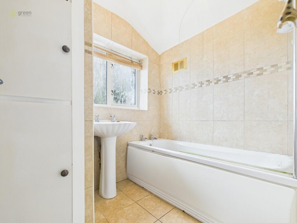 CAM03830G0-PR0125...