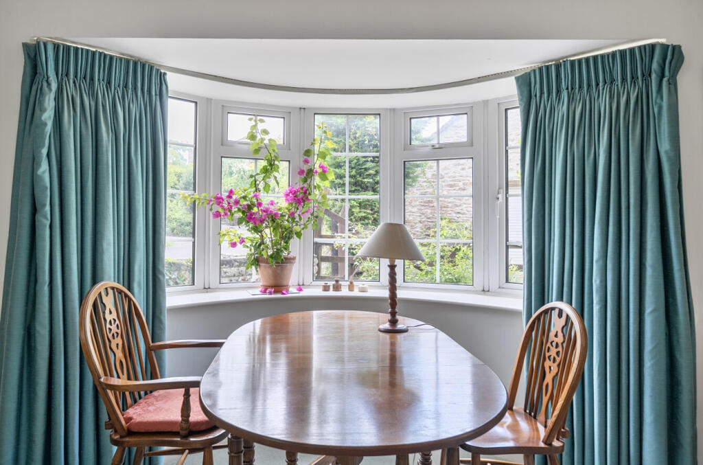 1329489-19-688389...