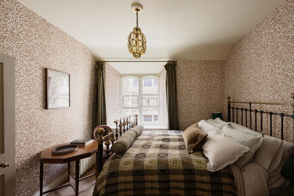 295475 - Barn Hill, Stamford-9.jpg