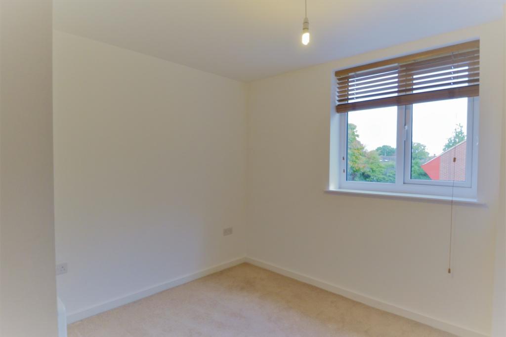 Bedroom 1 (Picture 2