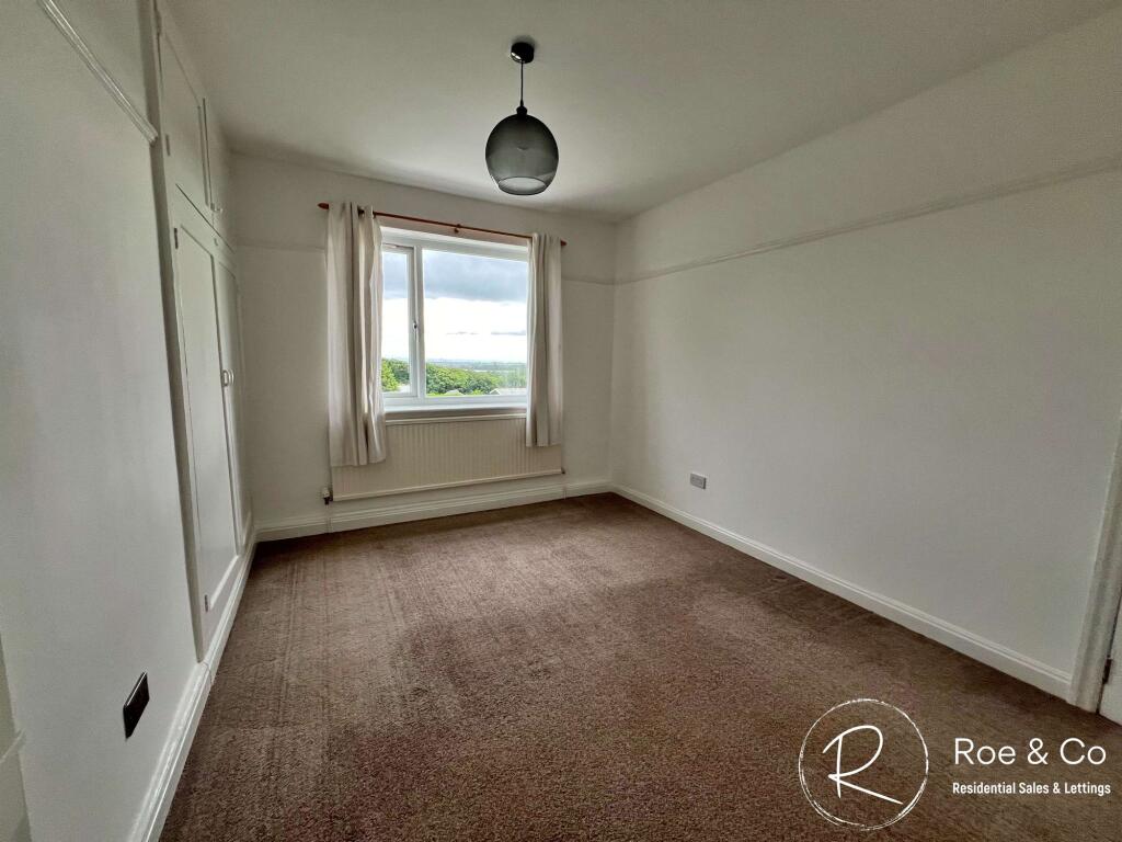 2nd Bedroom