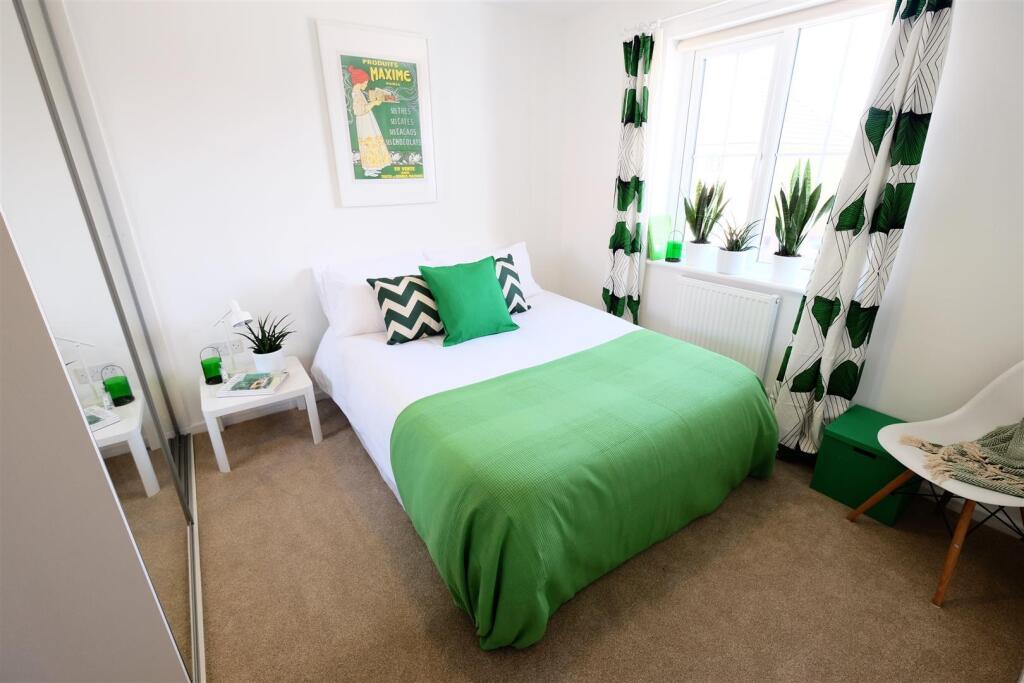 Ellesmere Bedroom 2.jpg