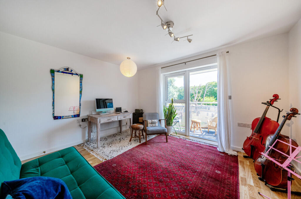 1320947-13-6870eb...