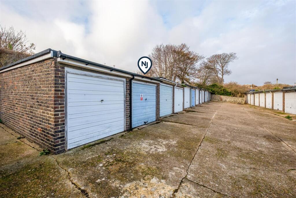 34 Prince Regent's Close-2.jpg