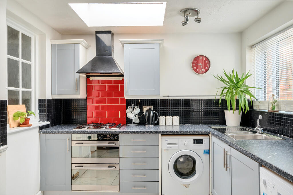 132598746874c679b7f02