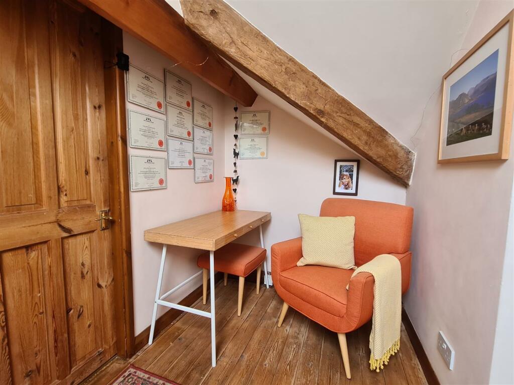 Stairs to First Floor Landing