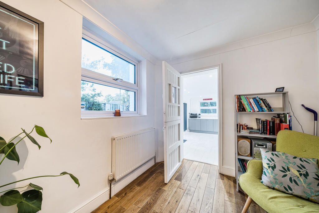 1363411-9-68e405e...