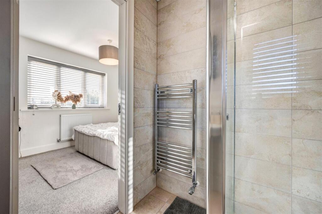 Ensuite Shower Room
