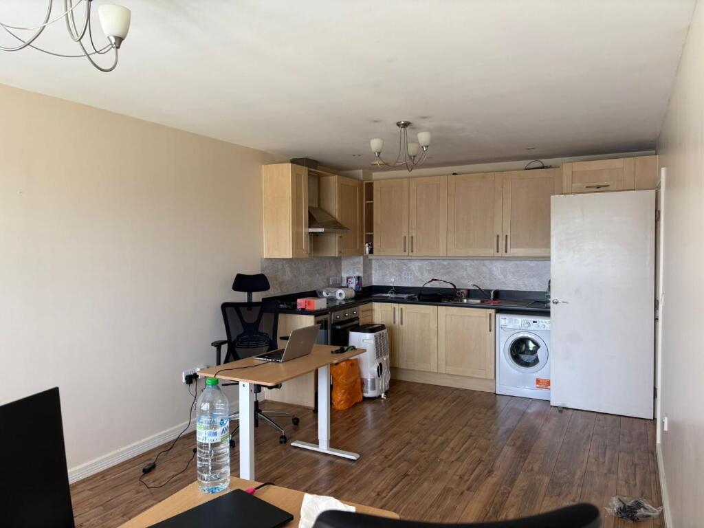 WhatsApp Image 2025-06-23 at 13.56.16_10a42894.jpg