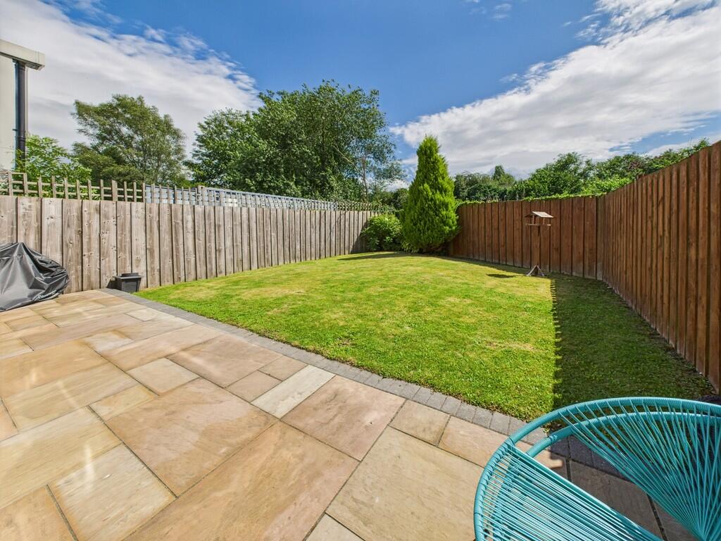 CAM02854G0-PR0399...