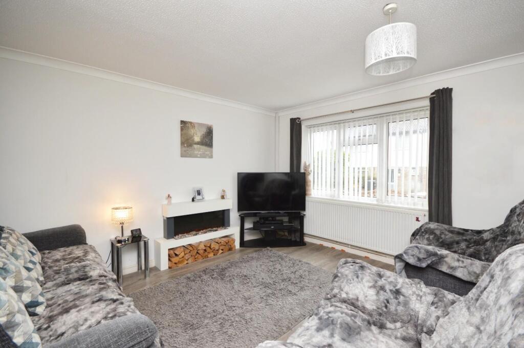 L-Shaped Sitting/Dining Room