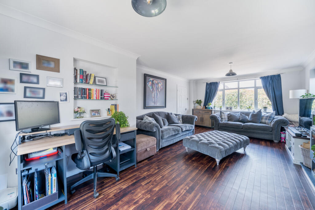 1299827-16-683700...