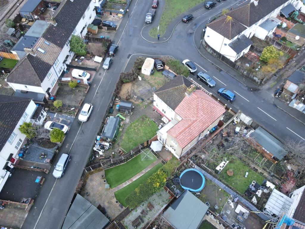 New Close SW19 land for sale  external images  (4)