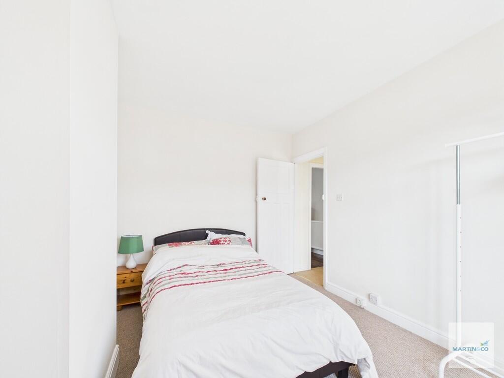 CAM03394G0-PR0261...