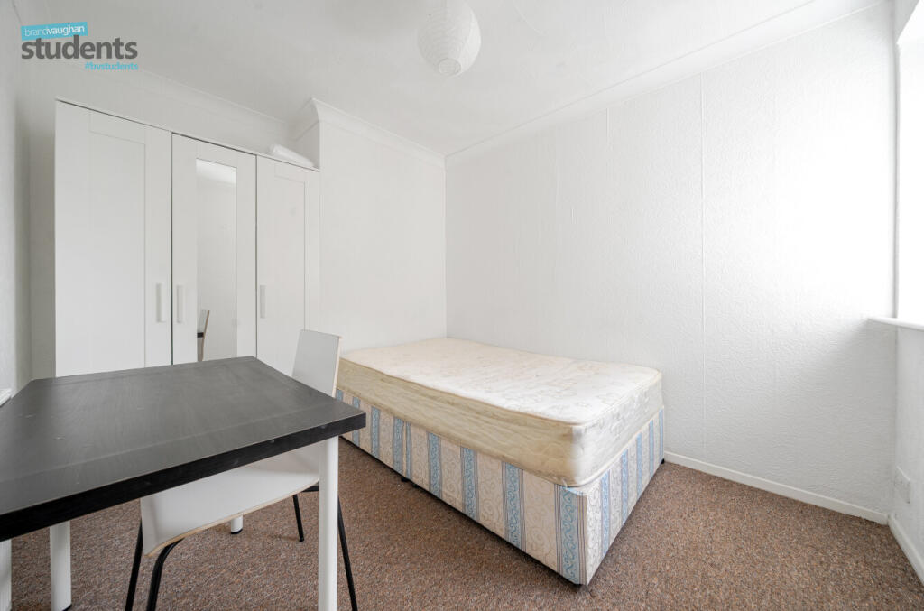 ae298eba-5b02-446...