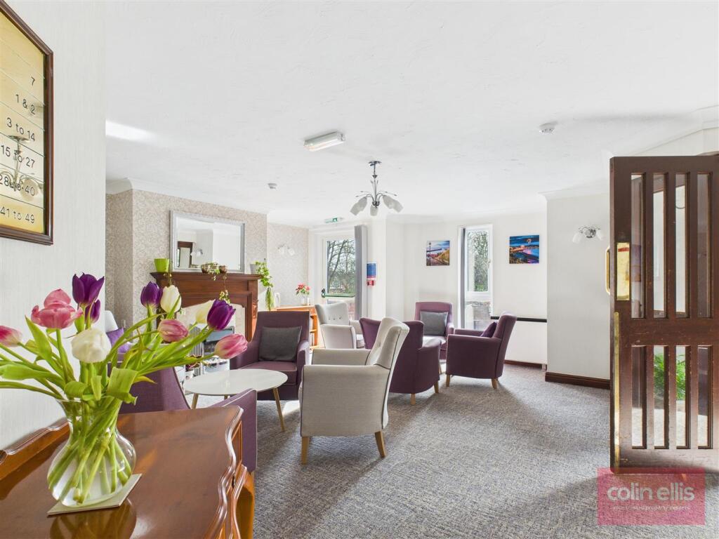Residence Lounge Area