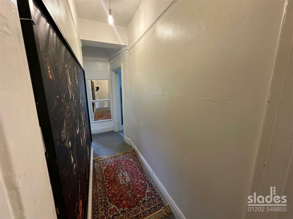 FLAT 2 (first floor rear)