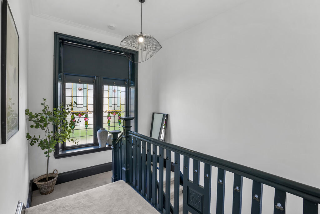 42_88 mossgiel ro...