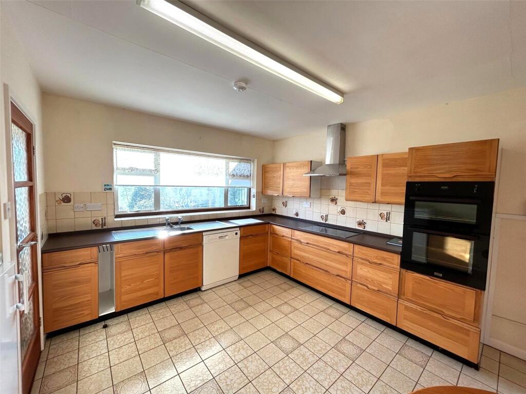 Church Road, Silverton, Exeter, Devon, EX5