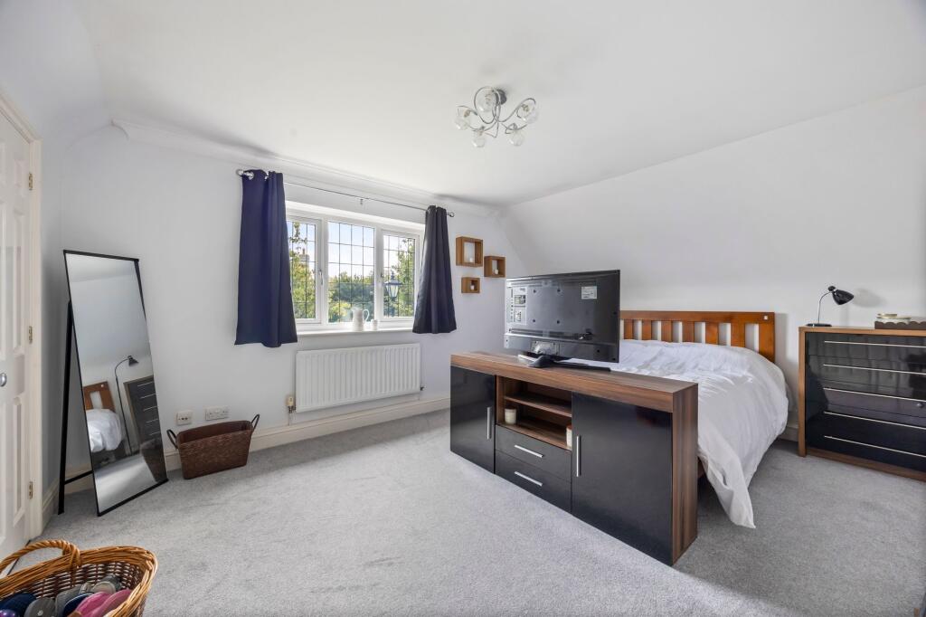Main Bedroom