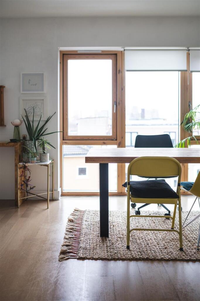 7 Aumbrey Apartments-1.jpg