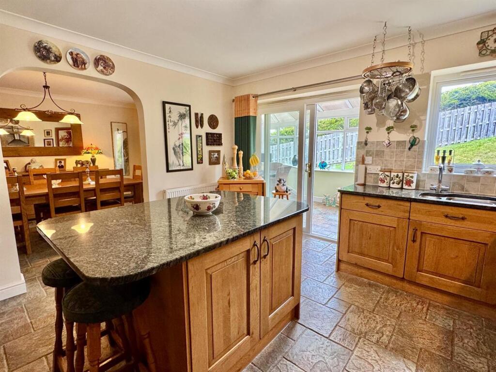 PHOTO-2025-08-12-06-56-38 (10).jpg