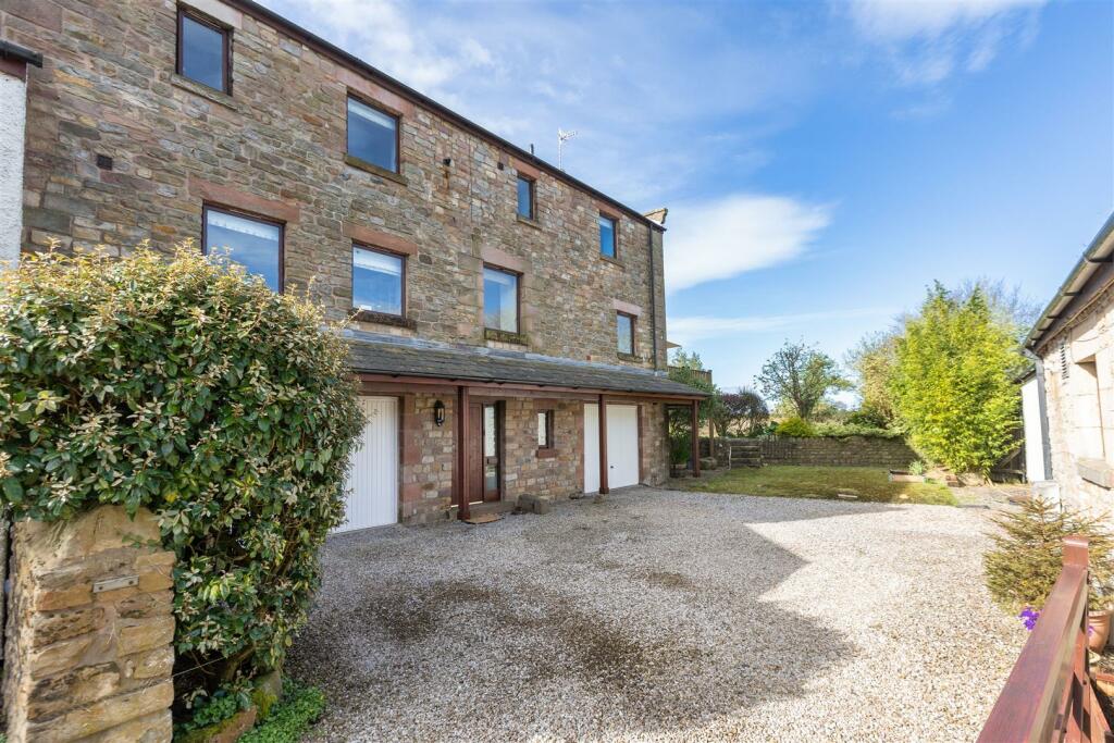 Pear Tree Barn-8.jpg