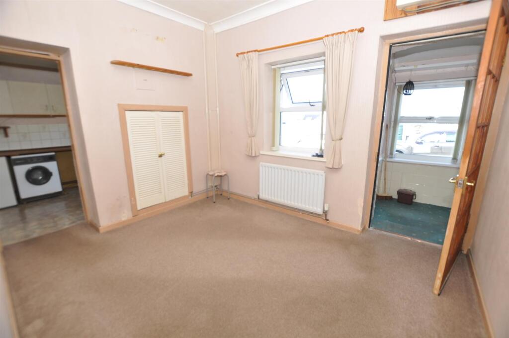 Reception/breakfast room
