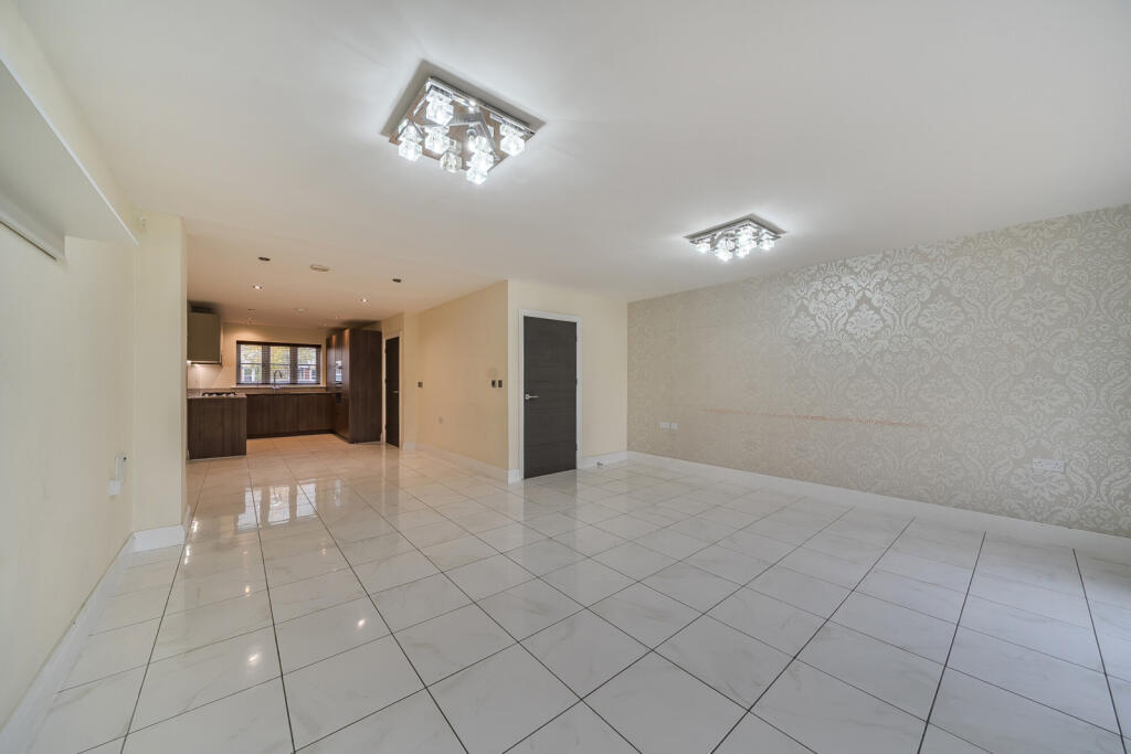 1375255-12-6904cd...