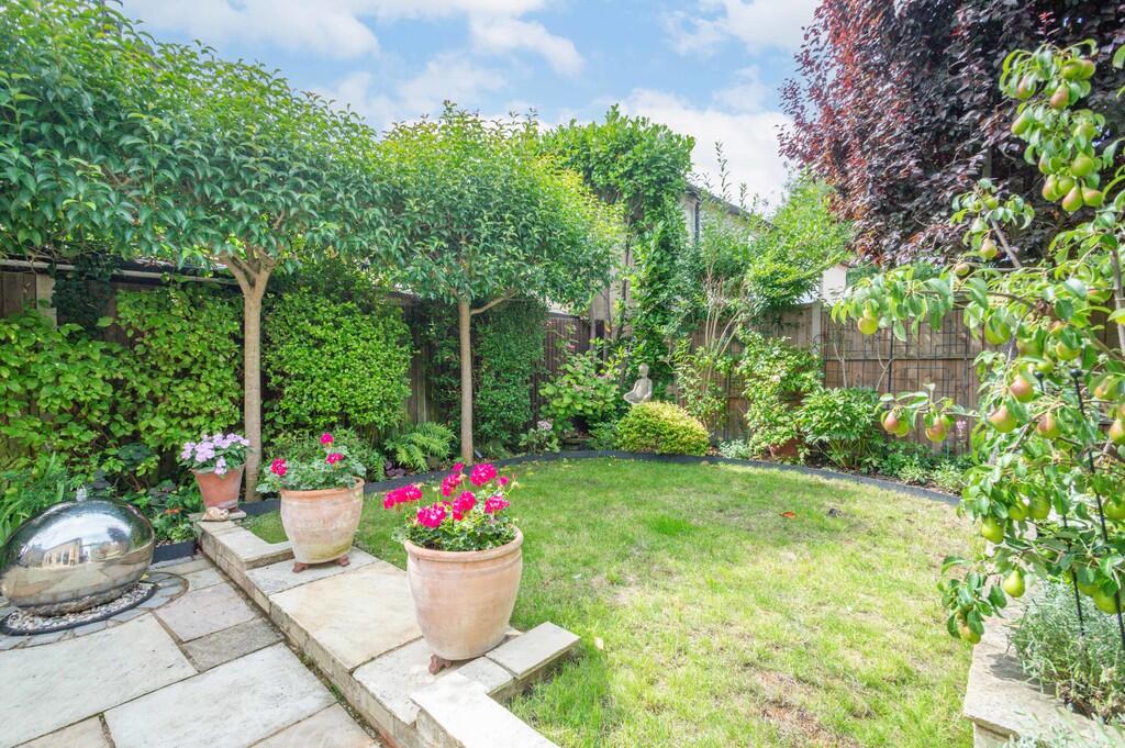 33a Hall Street-2...