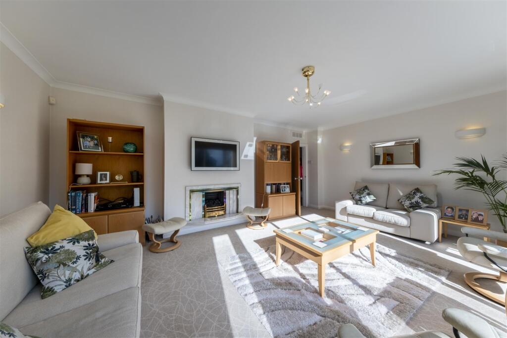 180 Swanlow Lane-010.JPG